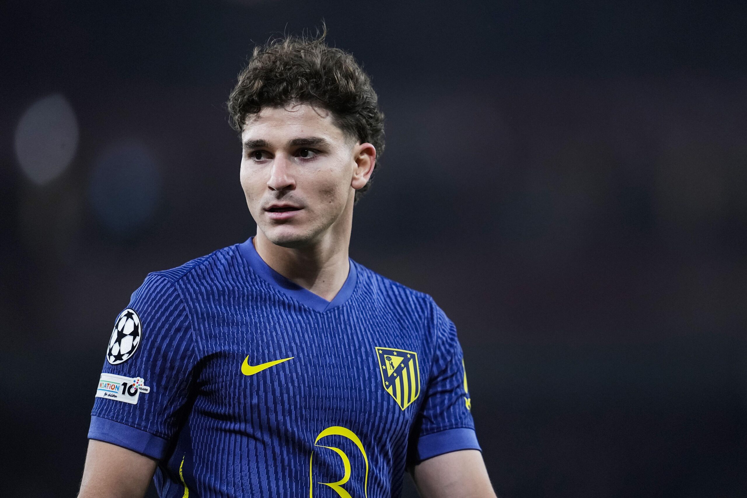 Julián Álvarez Transfer Status: What Clubs Confirm featured image